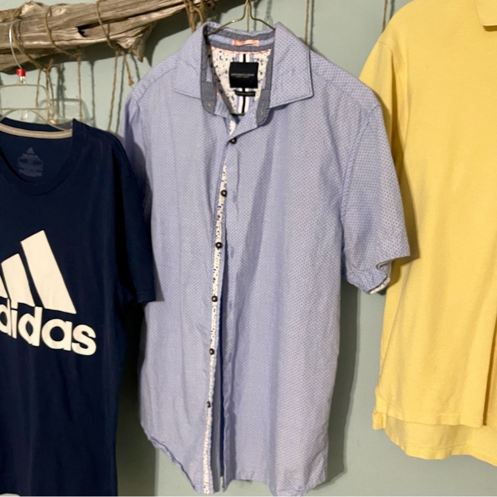 4 Men’s Shirts Size Small 2 Dress Shirts 2 T-shirts Yellow, Blue & Grey Adidas - Picture 4 of 10